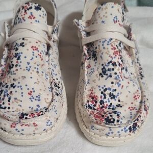 Hey Dude Women's Cream Multicolor Moccasins